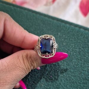 Elegant Blue and Silver Women's Ring